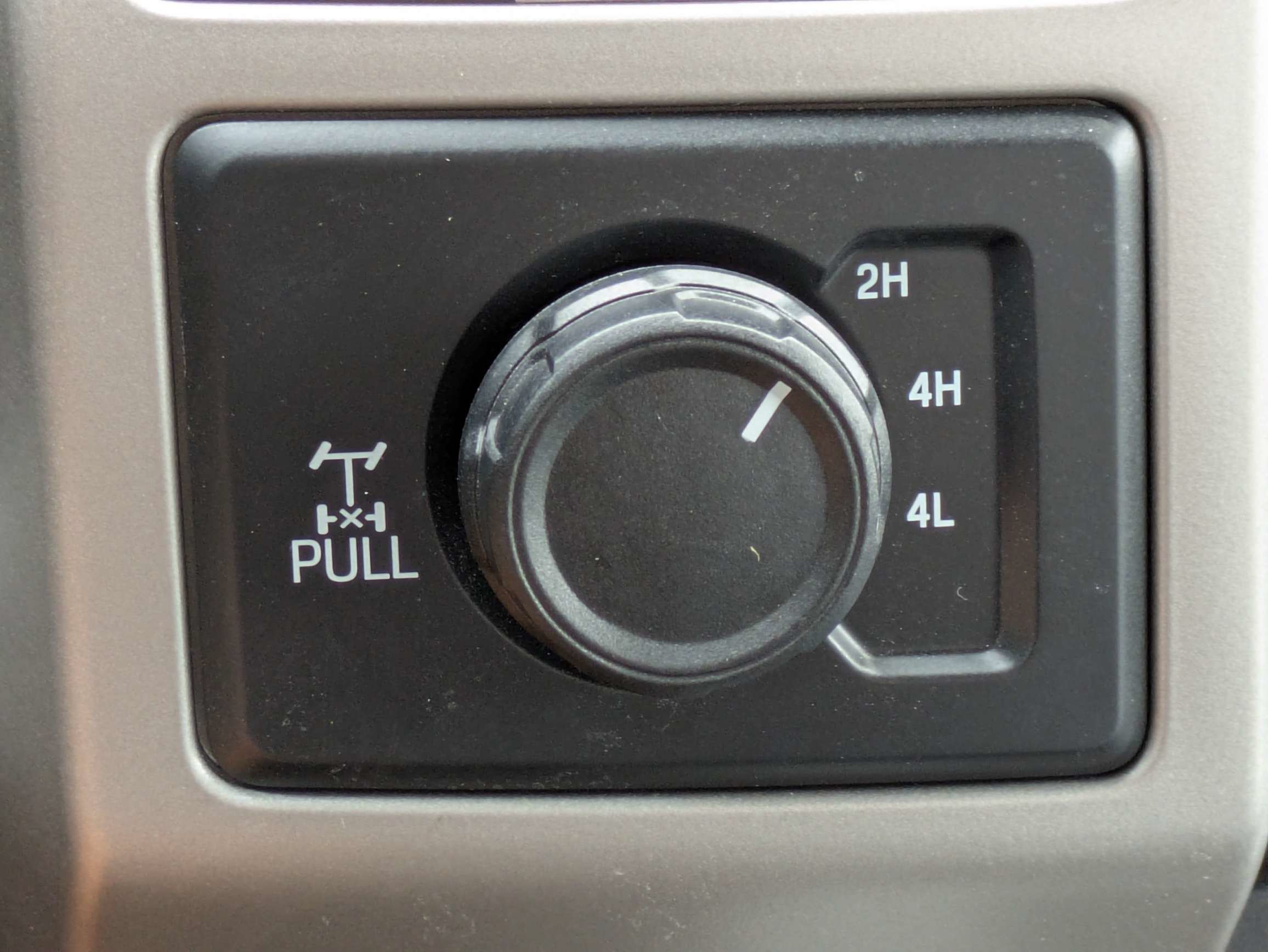 Used 2020 Velocity Blue Metallic Ford LARIAT image 30