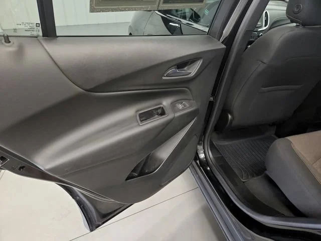 Used 2019 MOSAIC BLACK METALLIC Chevrolet LT image 24