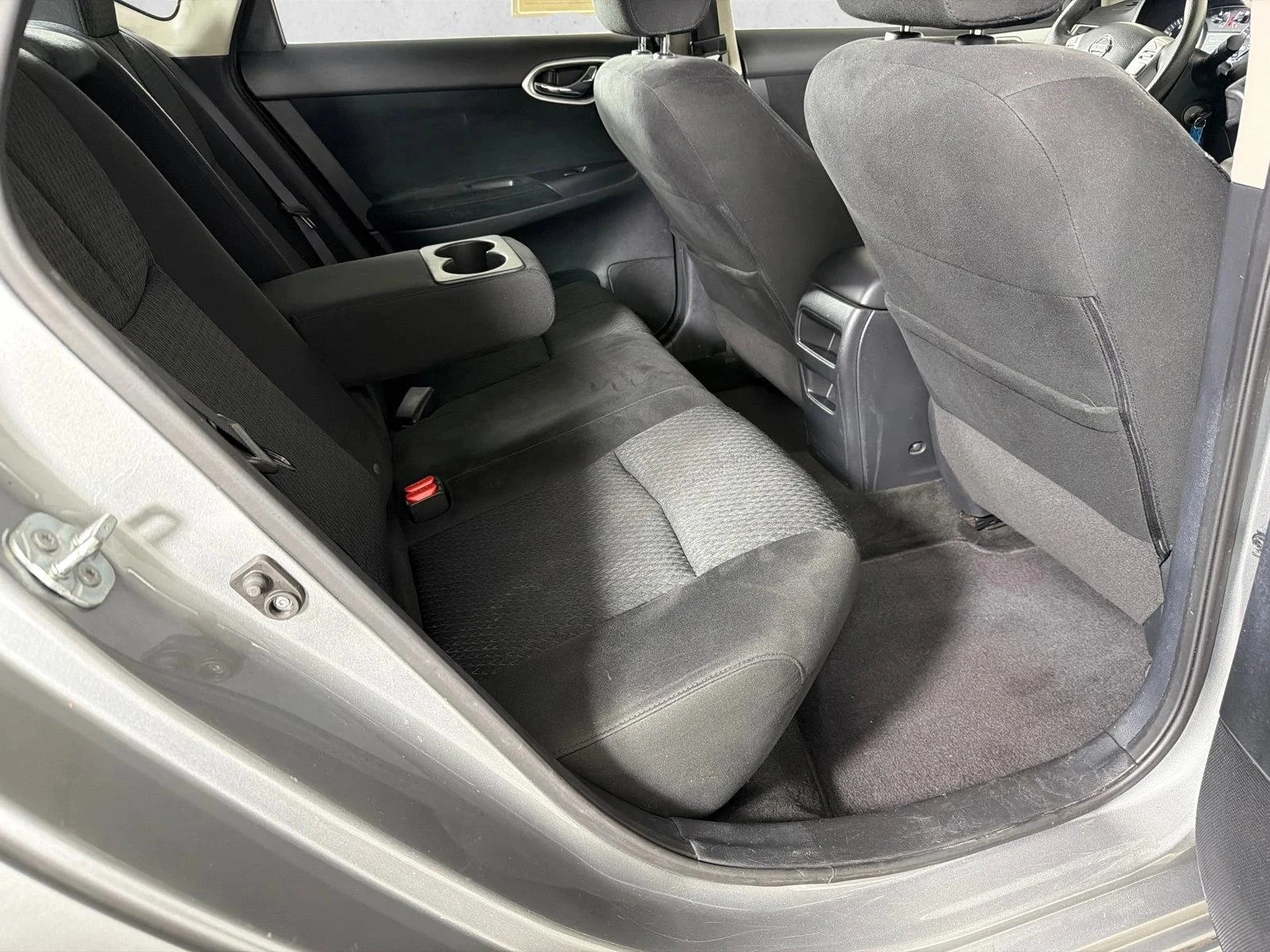 Used 2014 Black Nissan SR image 15