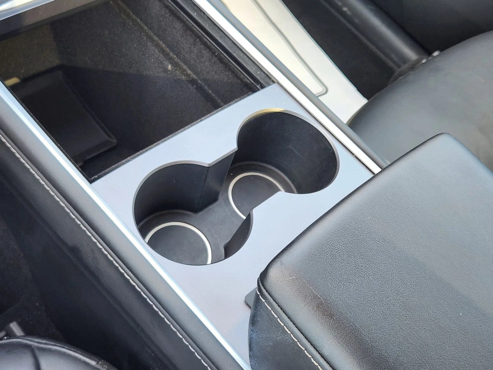 Used 2023 White Tesla Long Range image 19