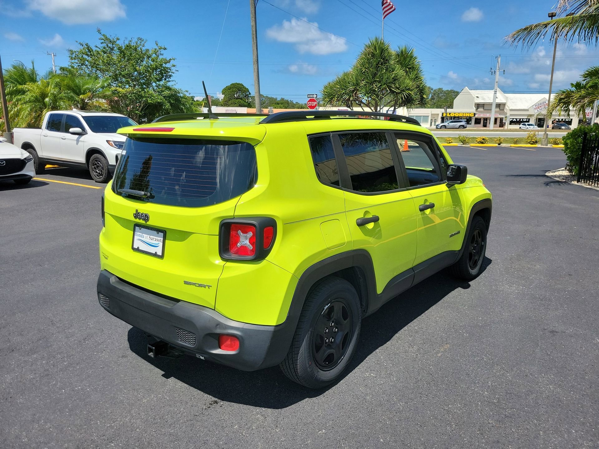 Used 2017 Hypergreen Clearcoat Jeep Sport image 6