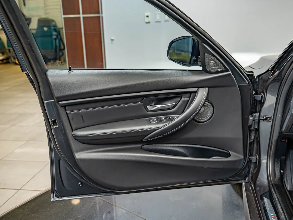 2018 BMW M3 Sedan Base - Photo 24