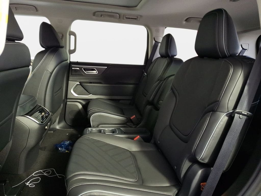 New 2027 DYNAMIC METAL INFINITI Luxe 4WD image 8