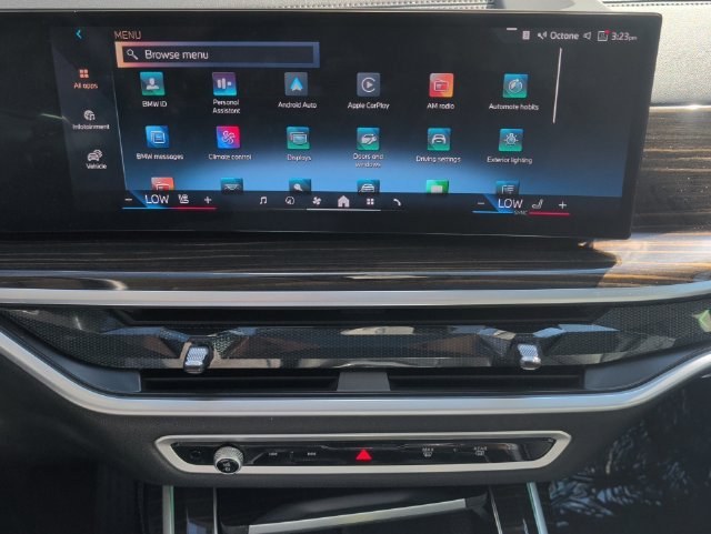2025 BMW X7 40i - Photo 22