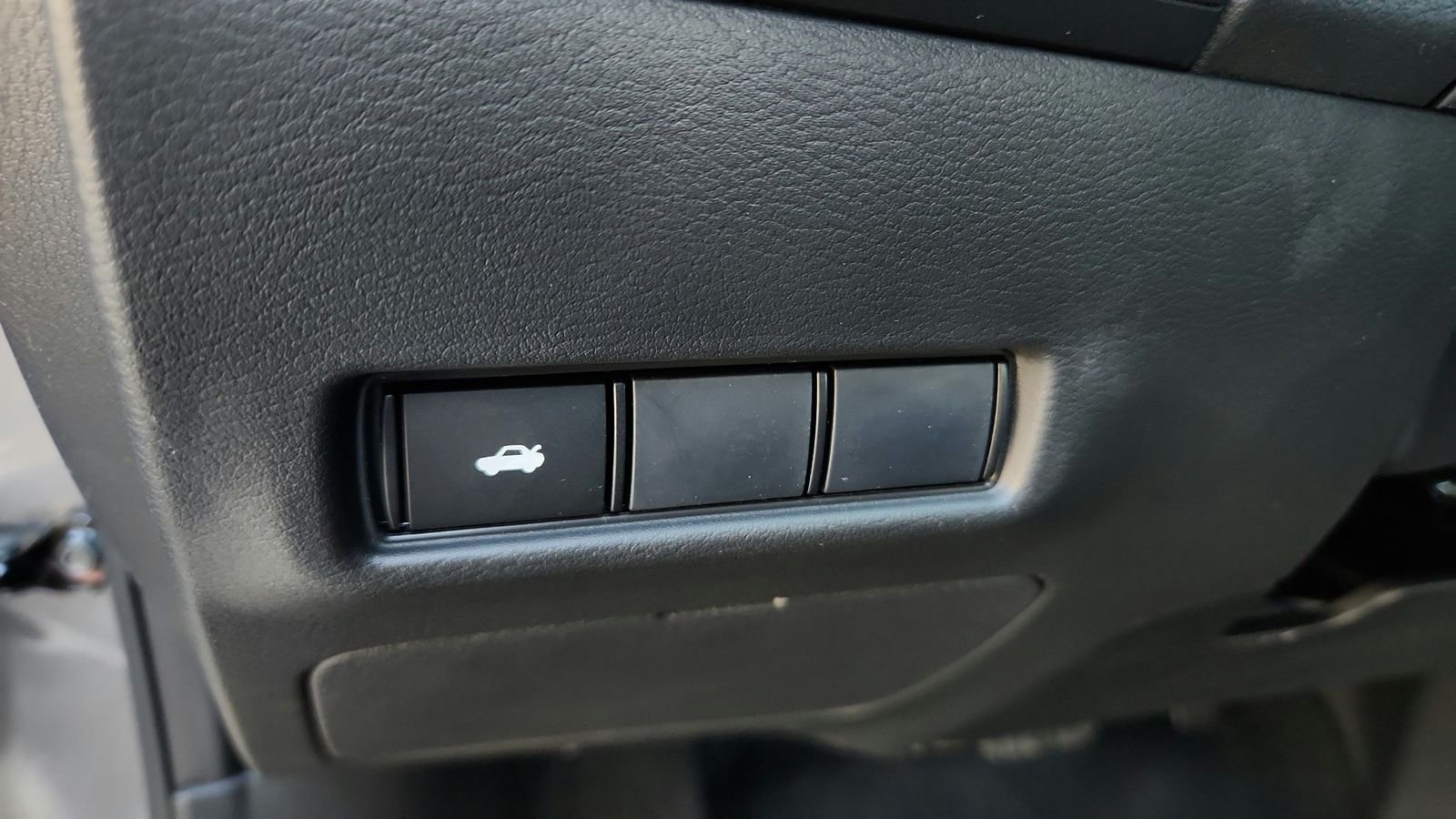 2026 Nissan Sentra SV - Photo 12
