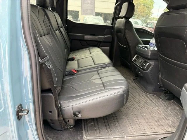 Used 2023 Blue Ford XLT image 13