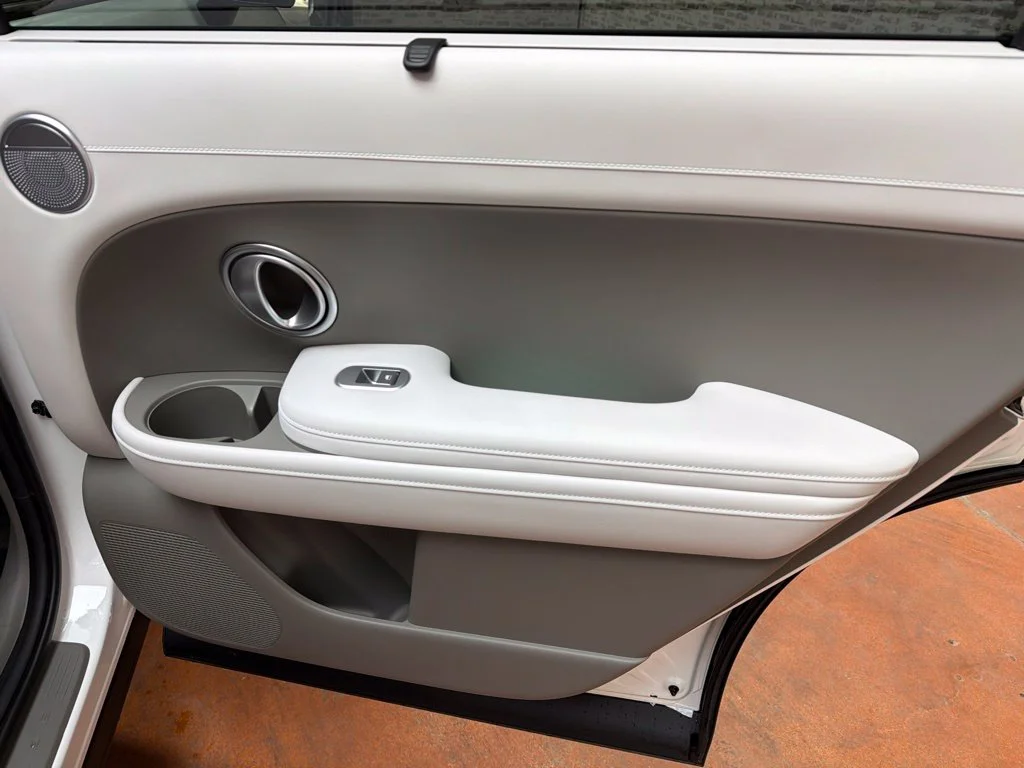 New 2027 Creamy White Pearl Hyundai SEL image 13