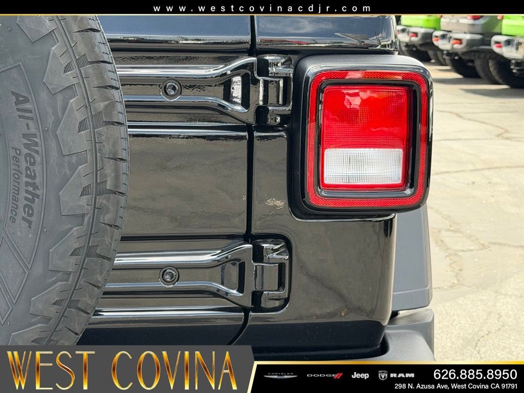 New 2026 Black Clear-Coat Exterior Paint Jeep Sport image 15
