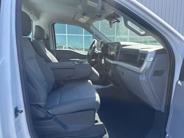 New 2025 White Ford XL image 4