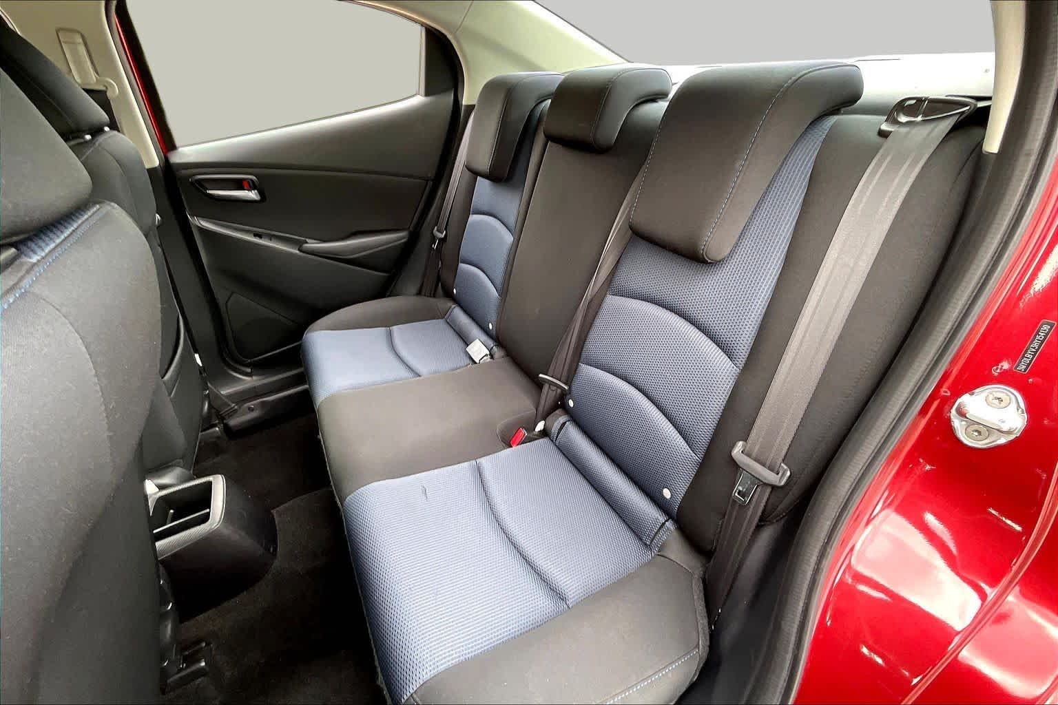 Used 2017 Pulse Toyota  image 18