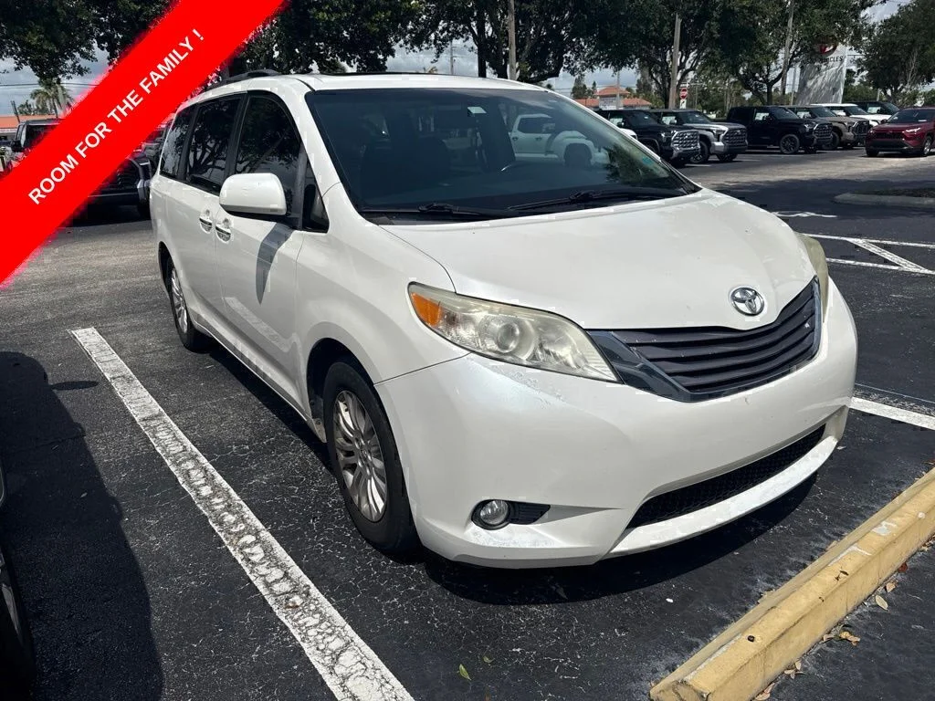 2017 Toyota Sienna