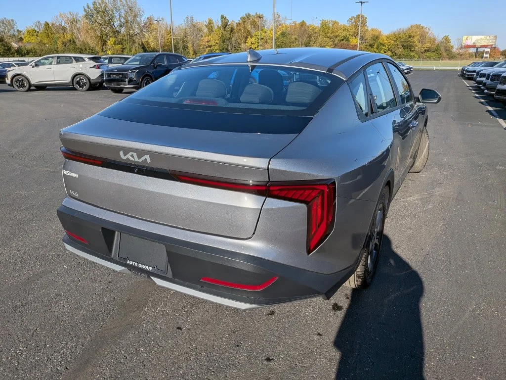 New 2027 Klg Kia LXS image 34