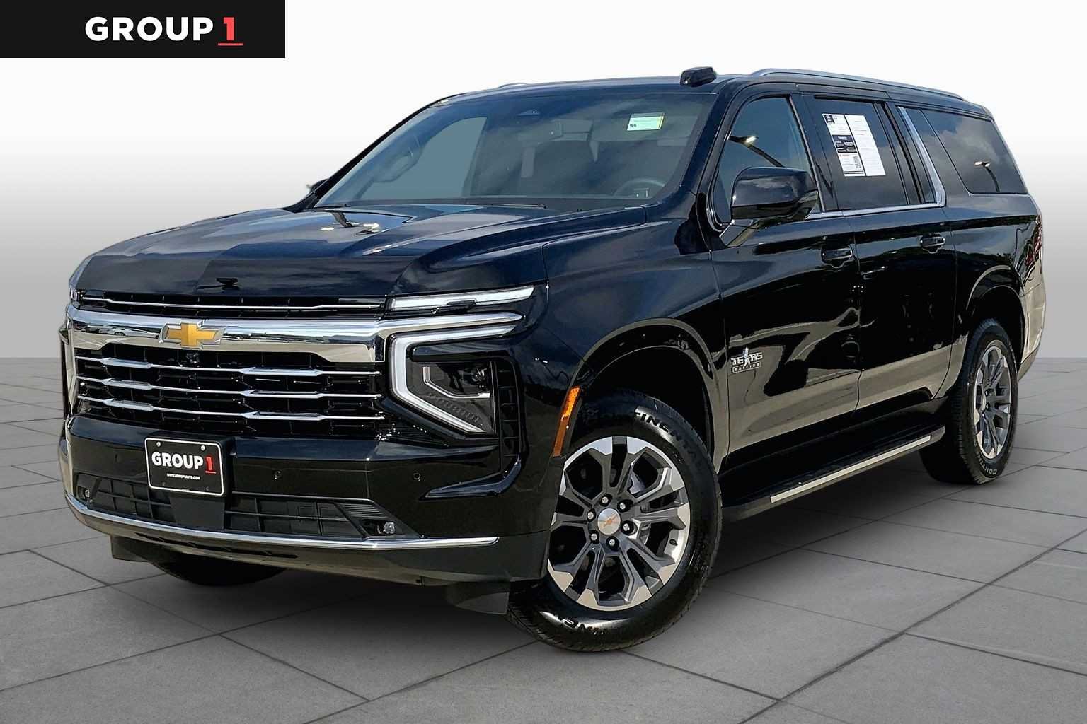 2026 Chevrolet Suburban LT 2WD's photo