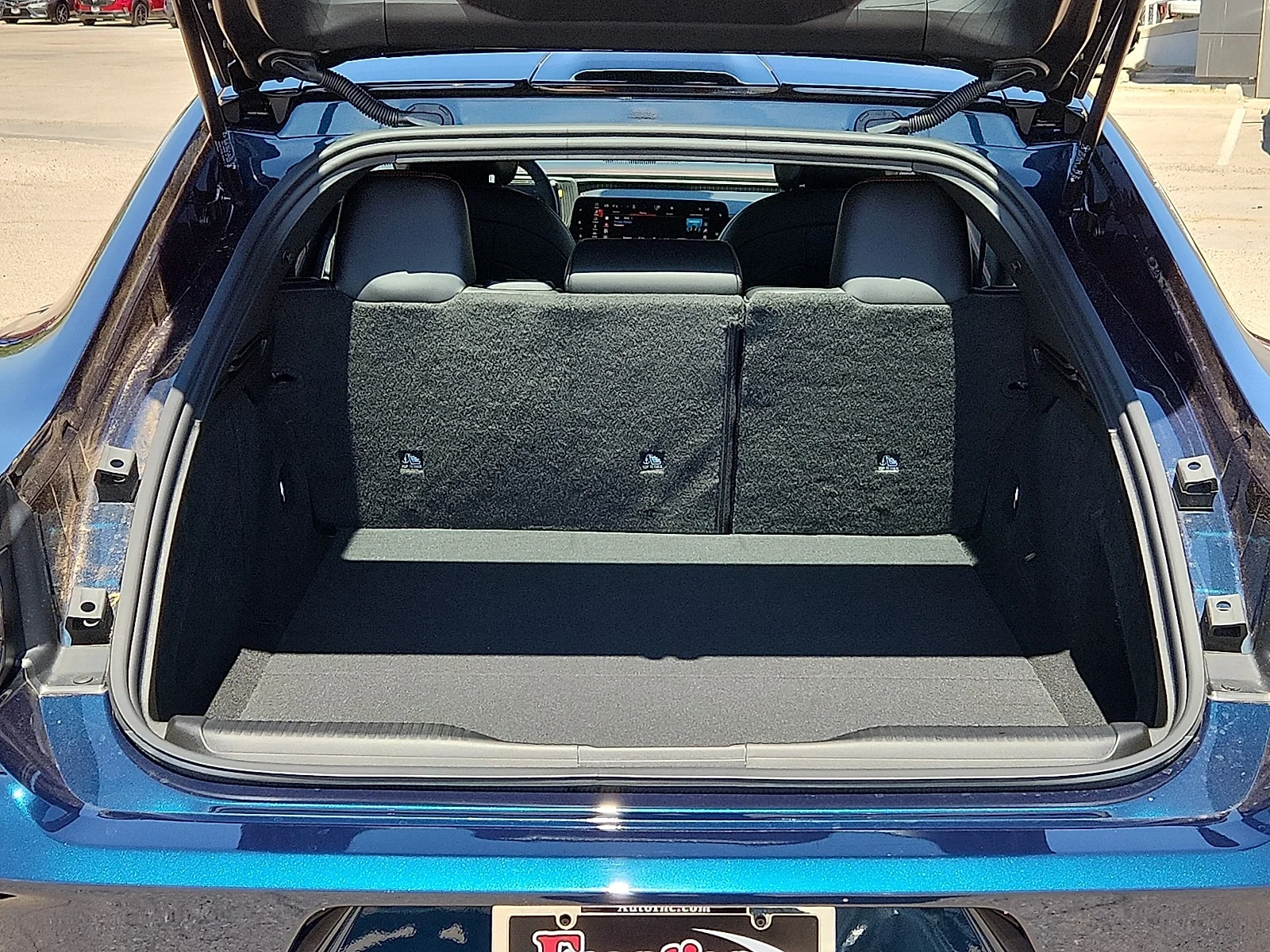 New 2026 After Dark  Paint Dodge R/T 4-DOOR AWD image 9