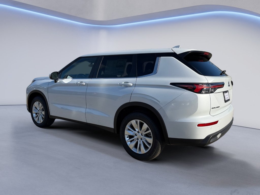New 2026 White Diamond Mitsubishi ES image 5