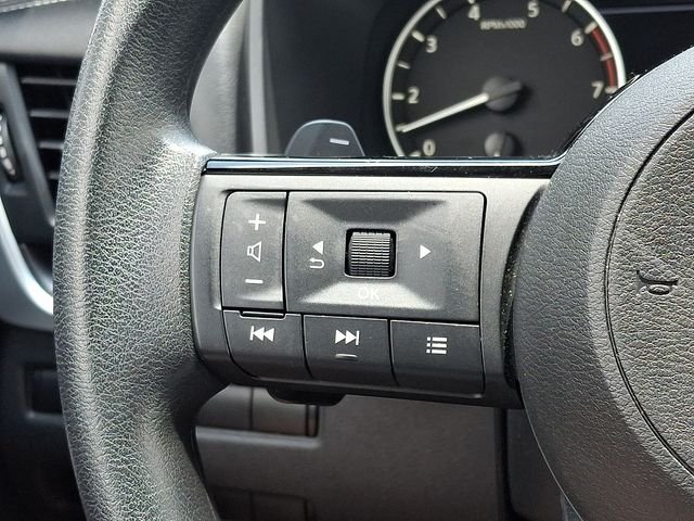 Used 2023 Black Nissan SV image 21