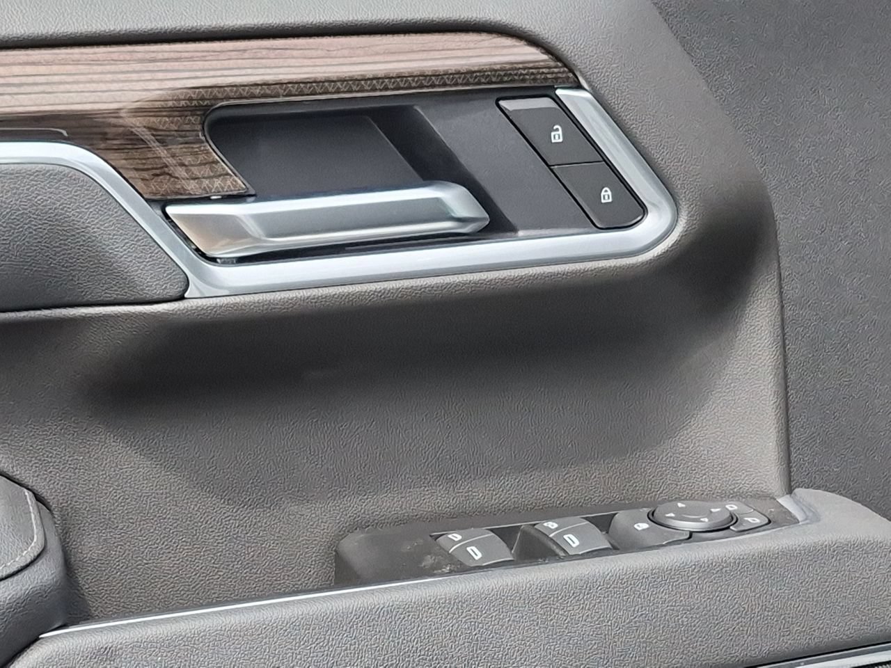 2026 Chevrolet Silverado 1500 RST - Photo 23