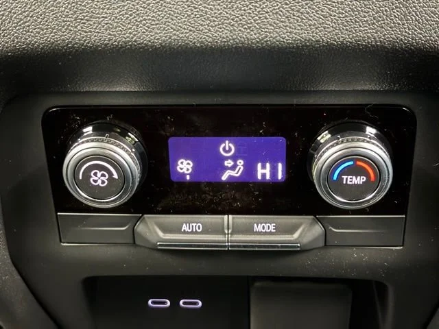 2026 GMC Acadia Elevation - Photo 7