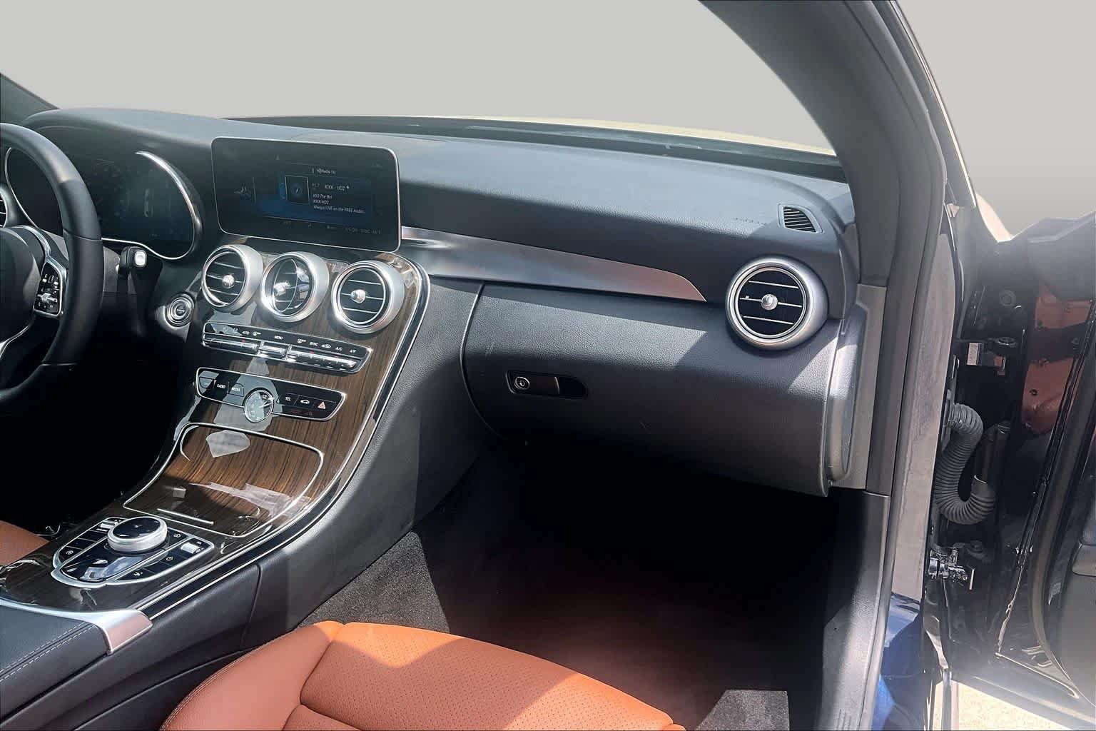 Used 2023 Lunar Blue Metallic Mercedes-Benz C 300 image 17