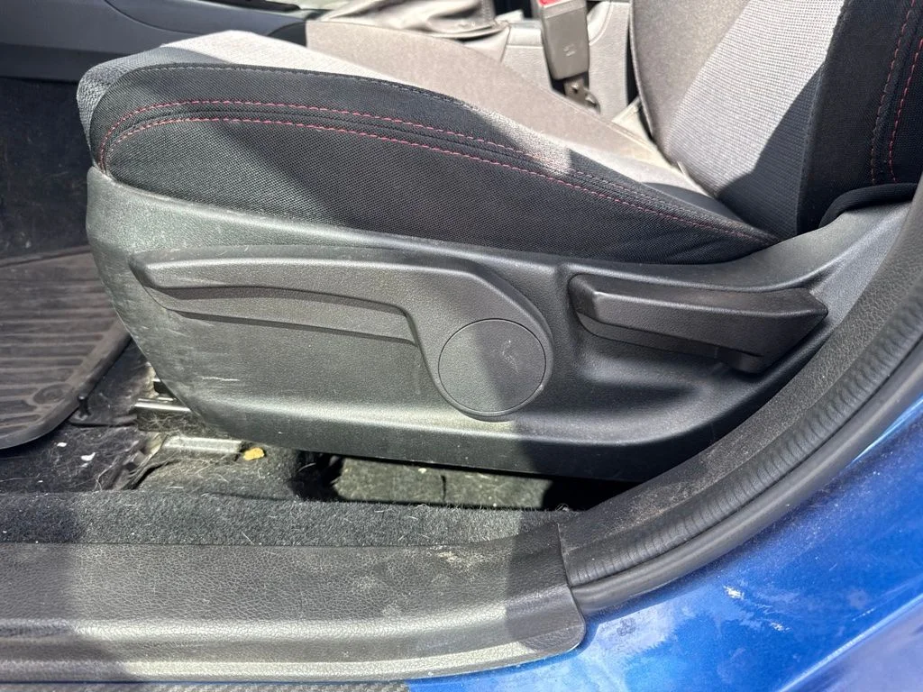 Used 2017 Blue Pearl Subaru Base image 16