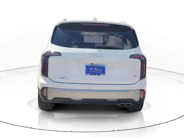 Certified Used 2023 White Kia SX-Prestige image 6