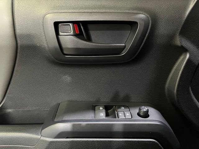 Certified Used 2022 Gray Toyota SR image 12