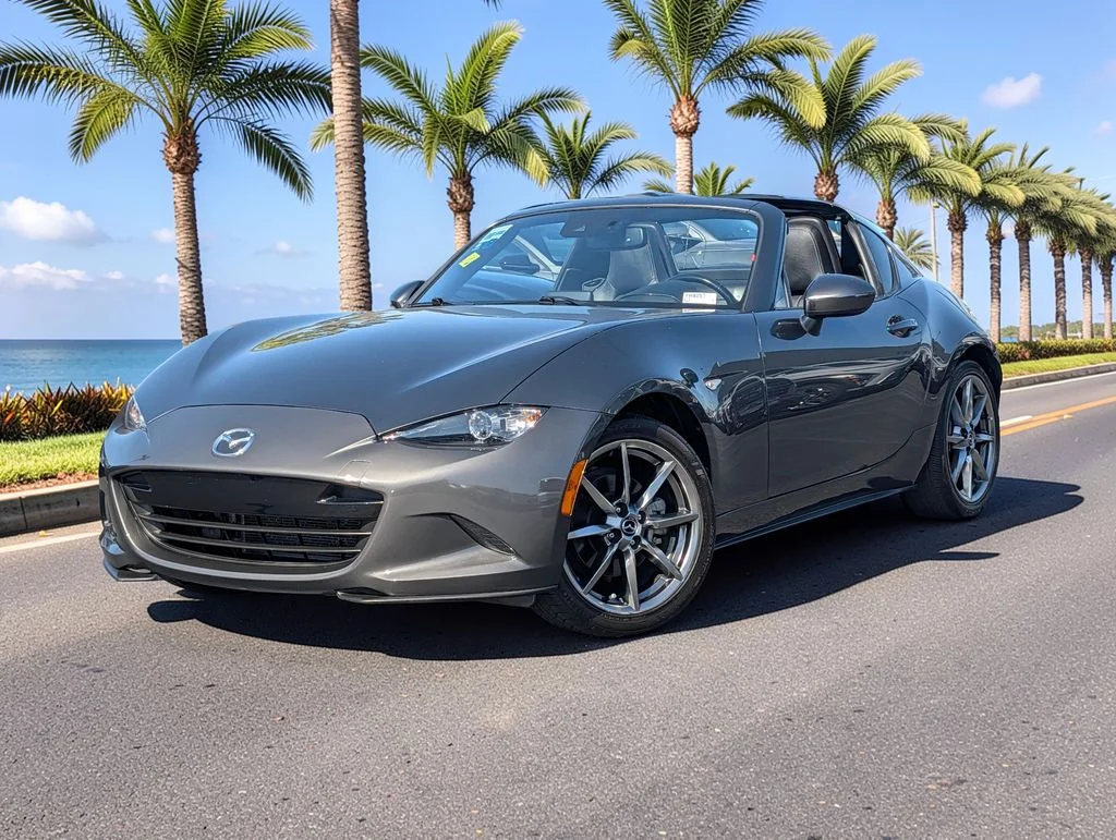Used 2023 Gray Mazda Grand Touring image 2