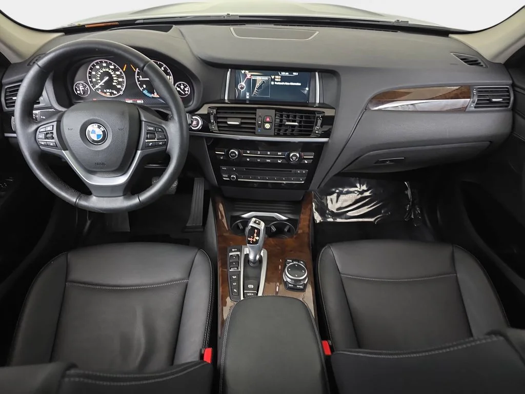 Used 2015 Space Gray Metallic BMW xDrive28d image 12