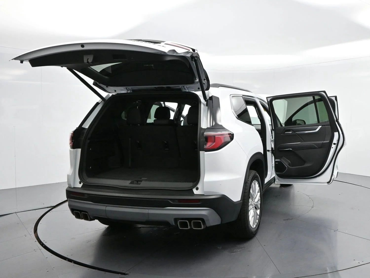 Used 2026 Summit White GMC Elevation image 44