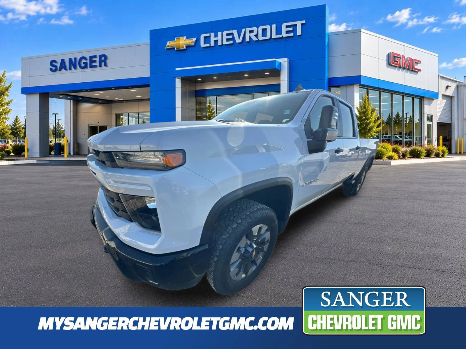 Used 2025 Summit White Chevrolet Custom image 1