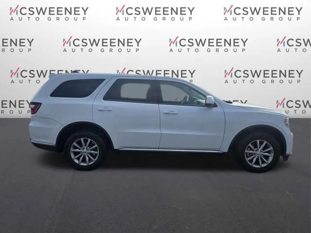 Used 2017 White Dodge SXT image 6