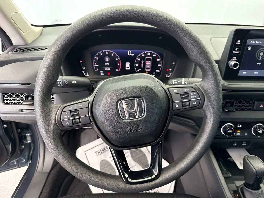 New 2026 Meteorite Gray Metallic Honda LX image 23