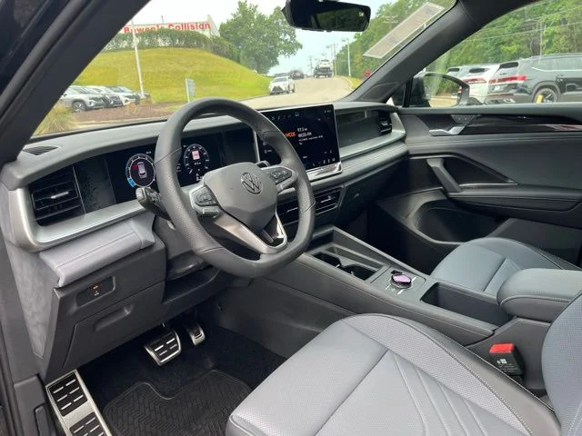 New 2026 Black Volkswagen 2.0T SE R-Line Black image 6
