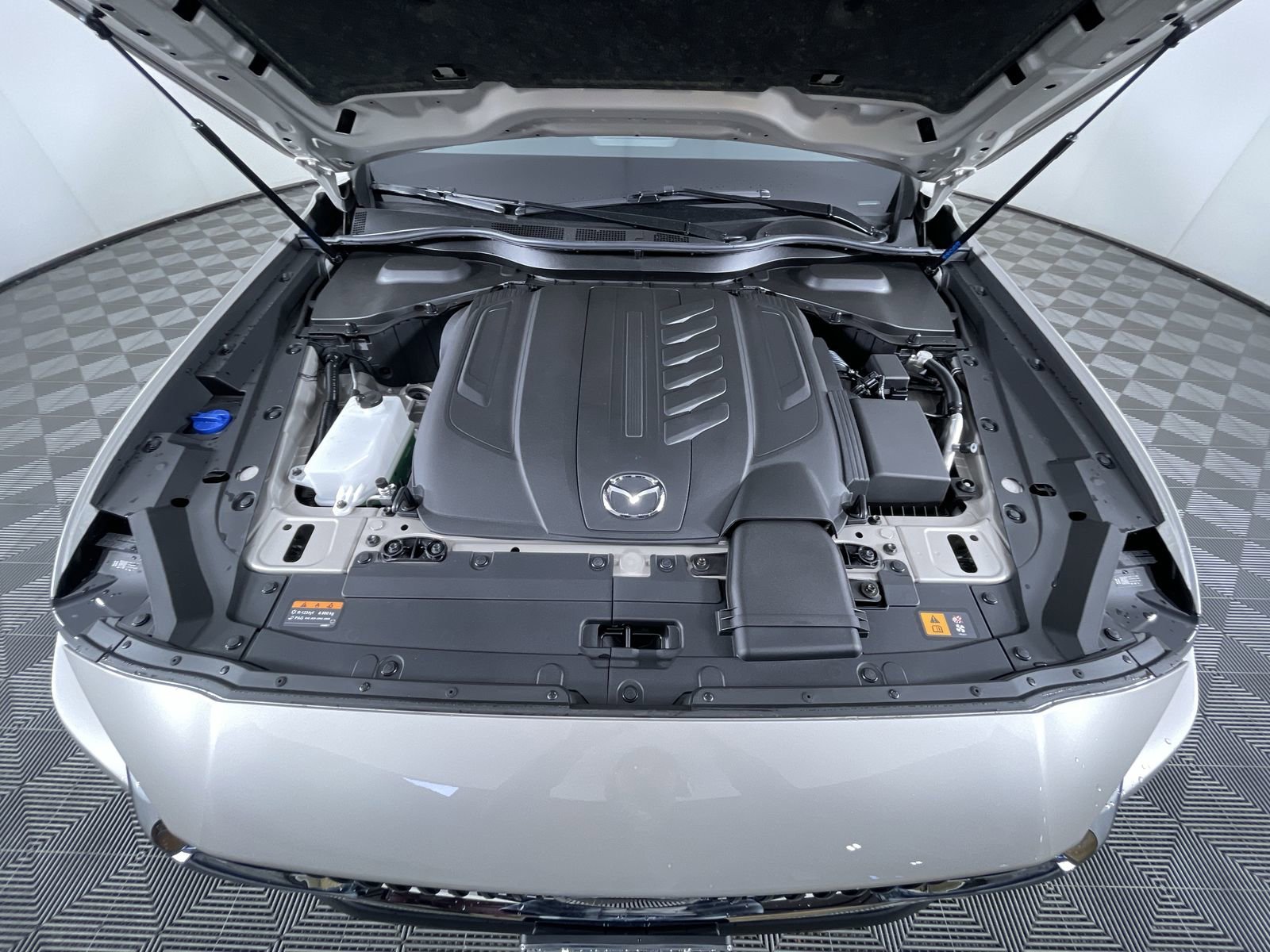 New 2026 Platinum Quartz Metallic Mazda Preferred image 29