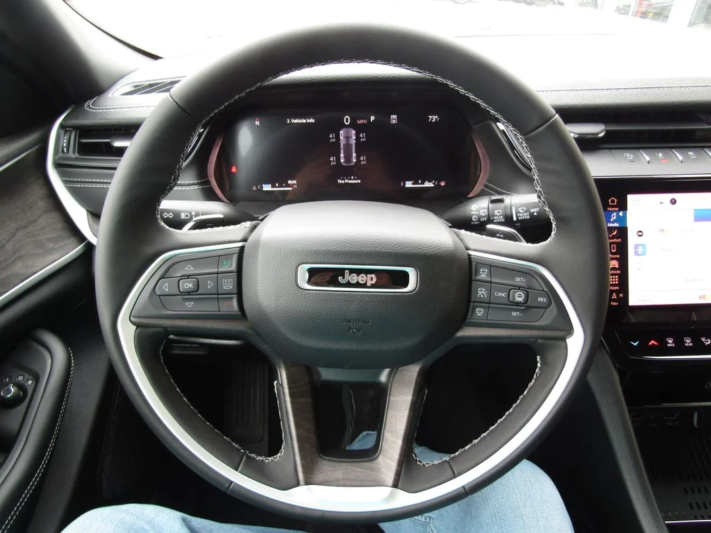 New 2026 Bright White Clearcoat Jeep Altitude image 25