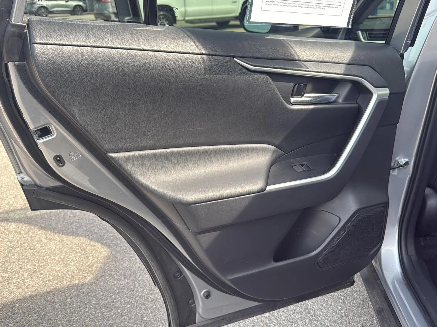 Used 2024 Silver Sky Metallic Toyota XLE image 22