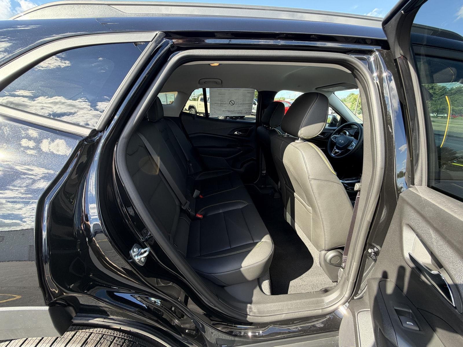 2026 Chevrolet Trax Activ - Photo 28