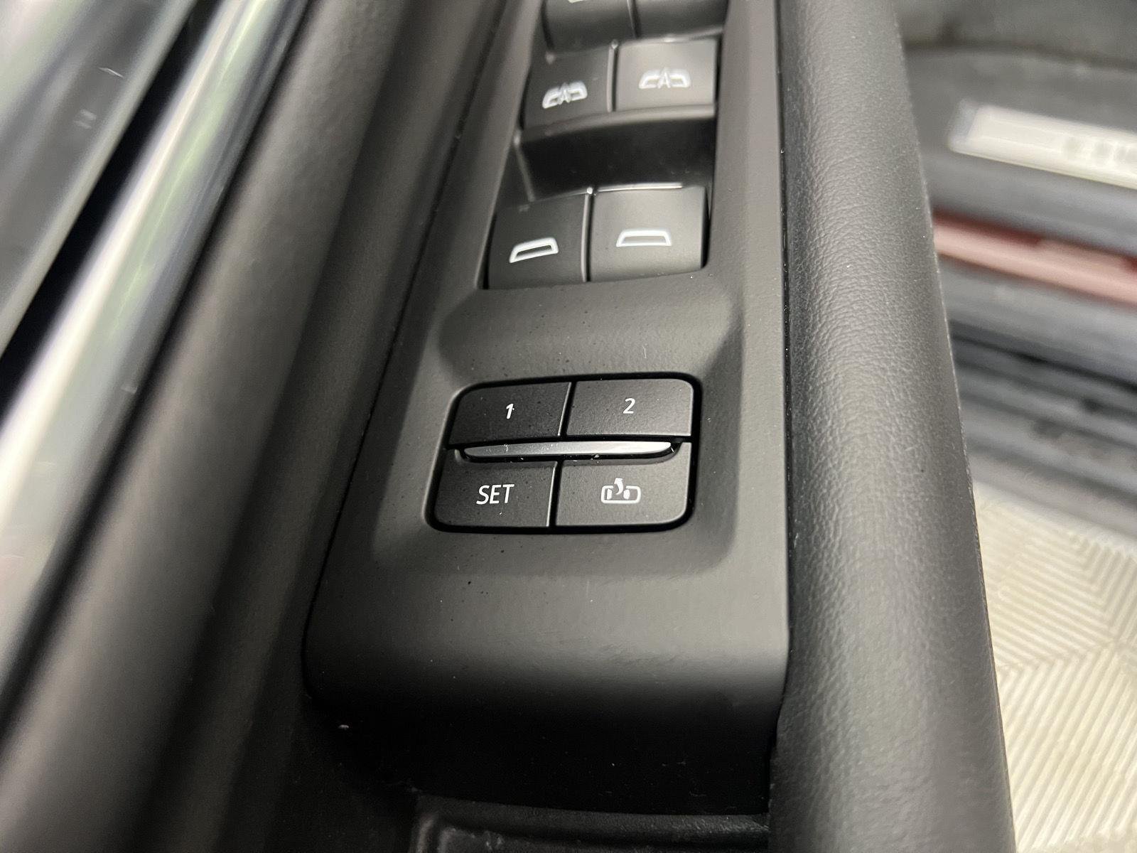 Used 2023 Auburn Metallic Chevrolet Premier image 11
