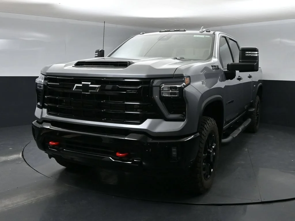 2026 Chevrolet Silverado 2500 HD LTZ - Photo 5