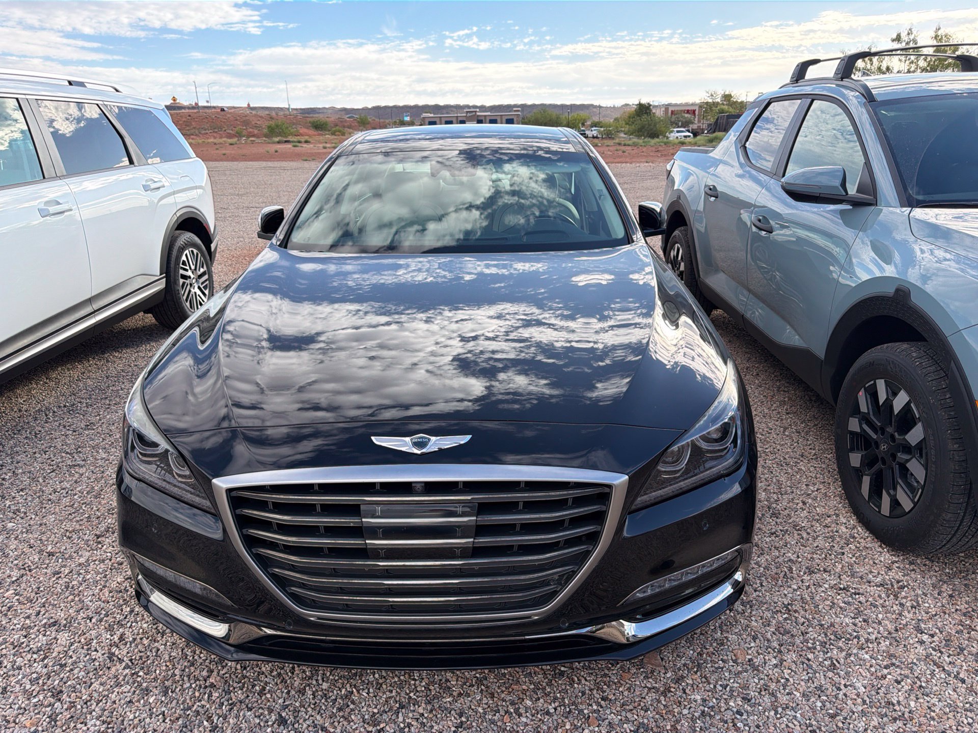 Used 2020 Black Genesis 5.0 Ultimate image 2