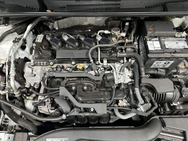 Used 2023 White Toyota LE image 22