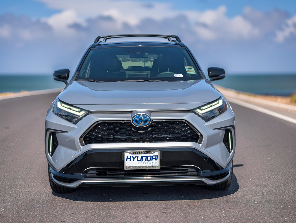 2024 Toyota RAV4 XSE - Photo 3
