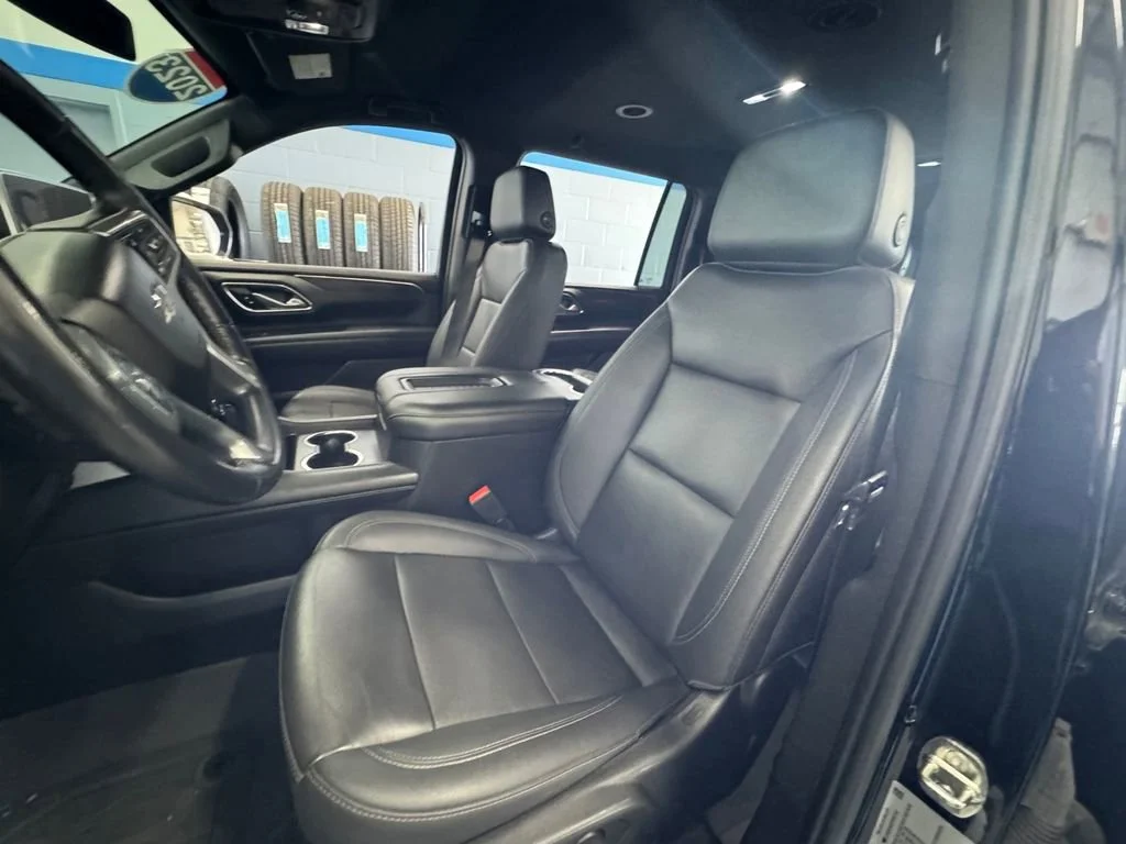 2023 Chevrolet Suburban Z71 - Photo 10
