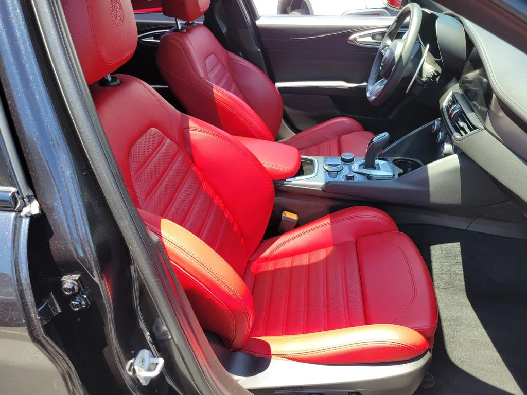 Used 2024 Black Alfa Romeo Veloce image 20