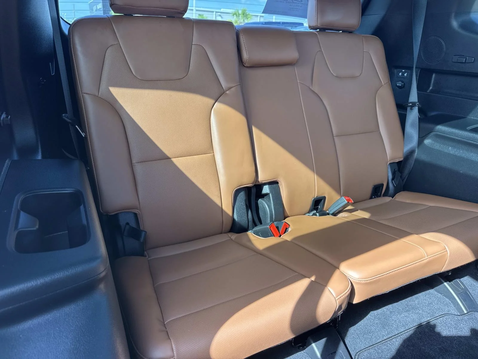 Certified Used 2025 White Kia SX-Prestige X-Line AWD image 9
