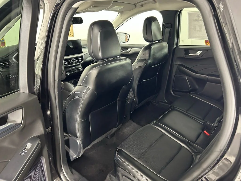 Used 2024 Black Ford Platinum image 14