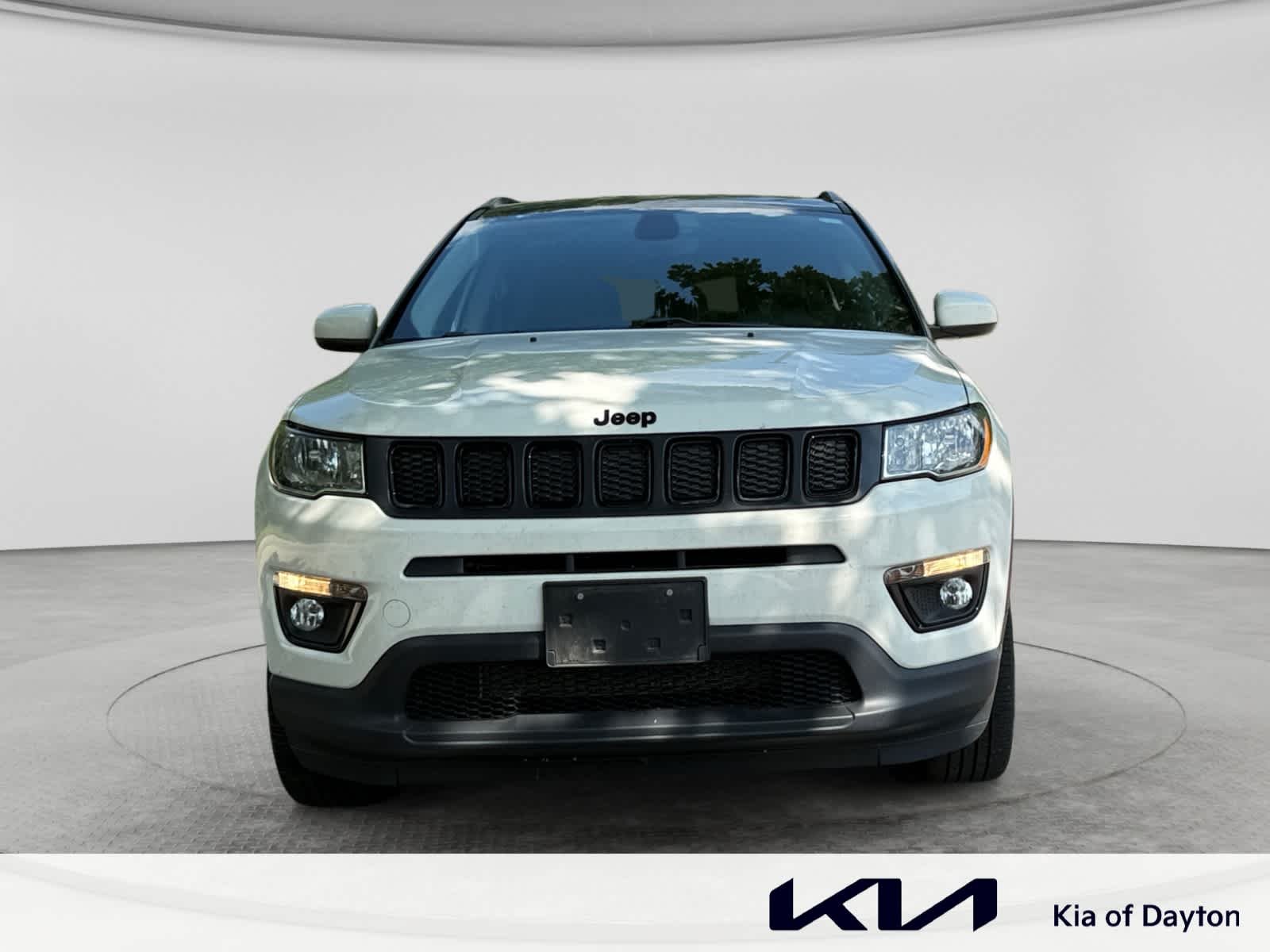 Used 2019 Jeep Compass Altitude with VIN 3C4NJDBB7KT696385 for sale in Huber Heights, OH
