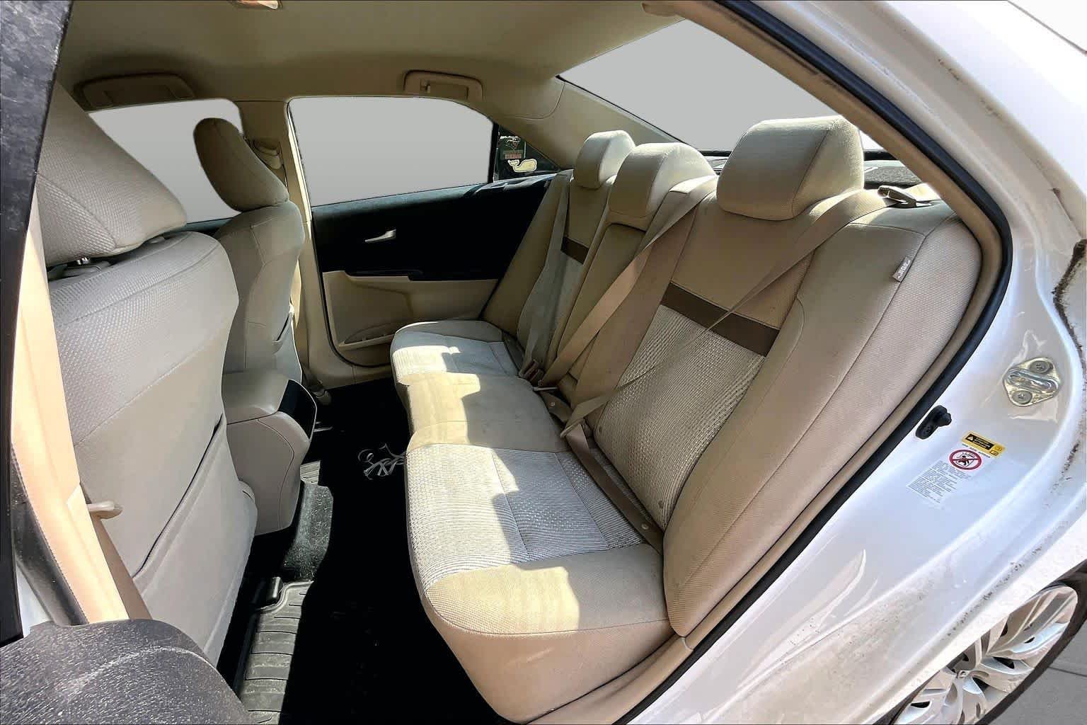 Used 2012 Super White Toyota LE image 18