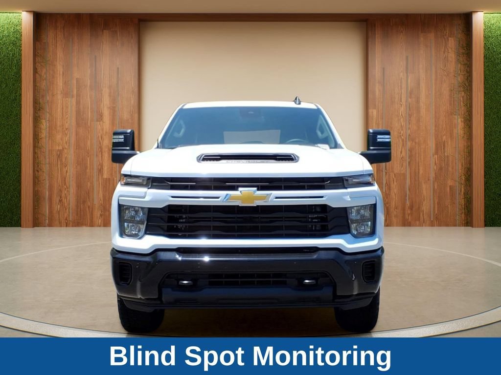 New 2026 Summit White Chevrolet Custom image 2