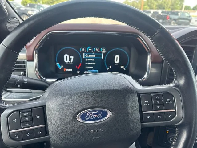 Used 2022 Red Metallic Ford Lariat image 19